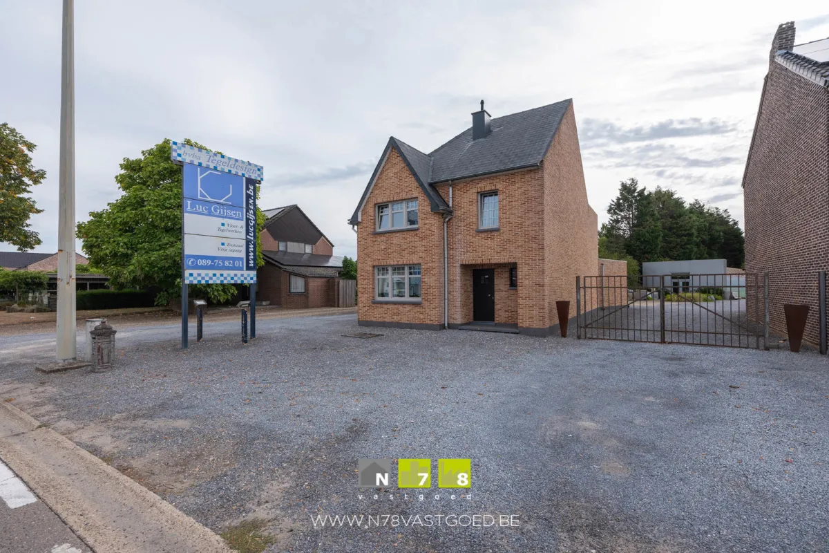 Handelszaak te  koop in Dilsen-Stokkem 3650 449000.00€  slaapkamers 140.00m² - Zoekertje 633426