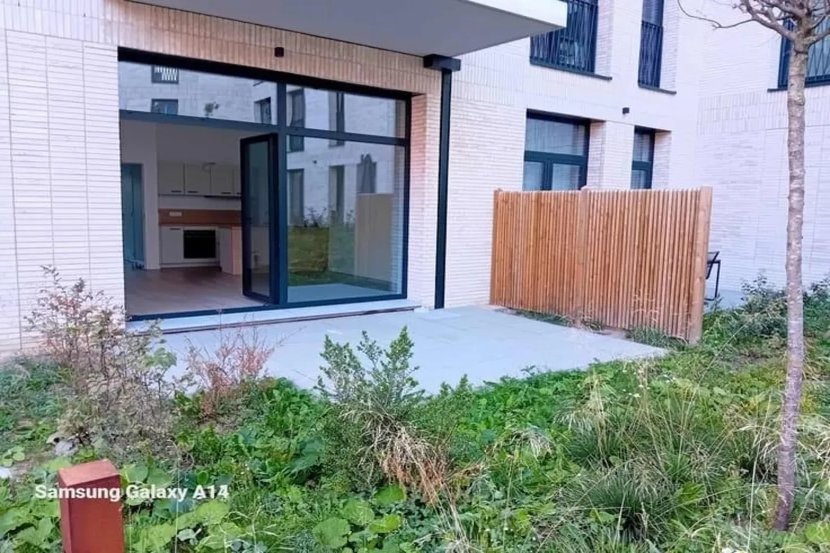 Appartement te  in Anderlecht 1070 1300.00€ 2 slaapkamers 82.00m² - Zoekertje 633148