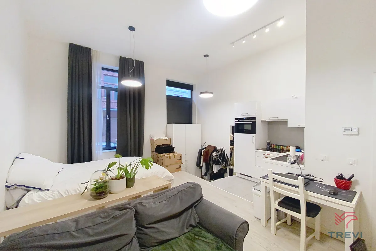 Studio te  huur in Brussel 1000 820.00€ 0 slaapkamers 40.00m² - Zoekertje 633455