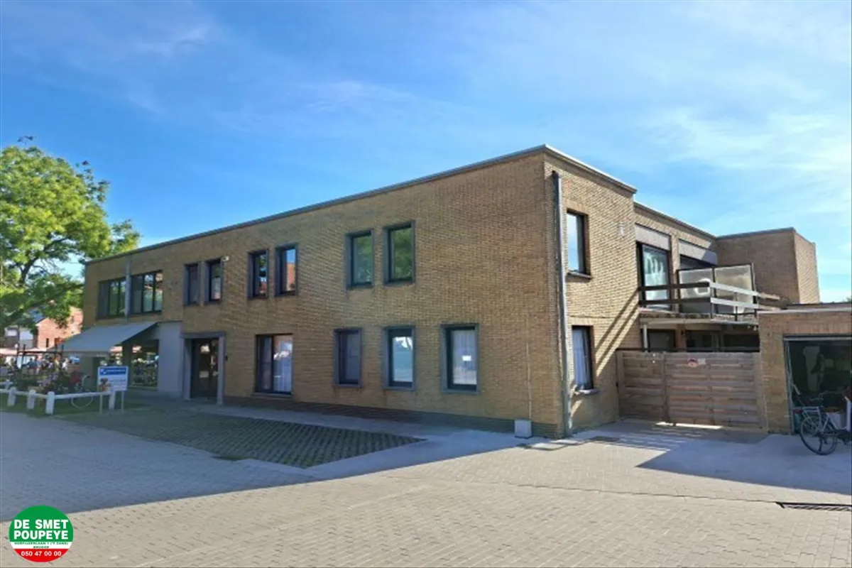 Appartement te  koop in Sint-Michiels 8200 230000.00€ 2 slaapkamers 104.00m² - Zoekertje 632705