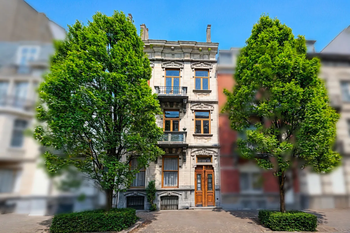 Huis te  koop in Sint-Jans-Molenbeek 1080 750000.00€ 7 slaapkamers 370.00m² - Zoekertje 632964