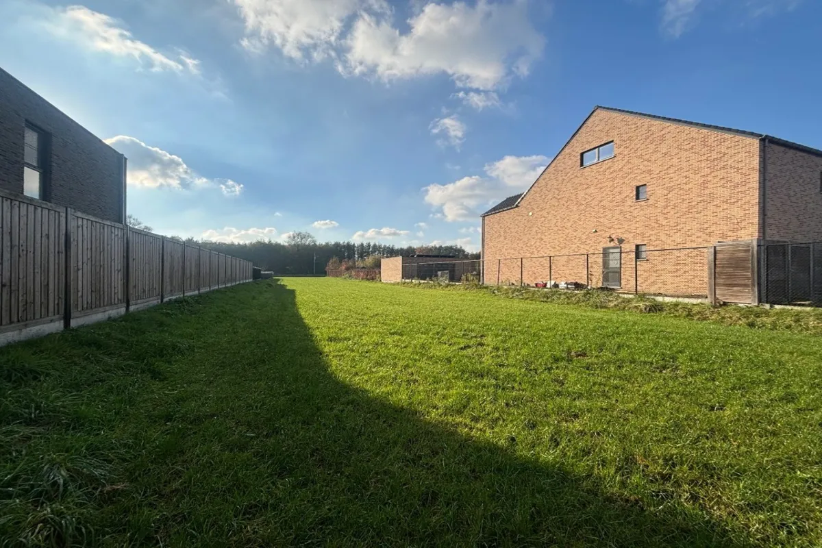 Terrain à vendre à Balen 2490 175000.00€  chambres m² - annonce 633177