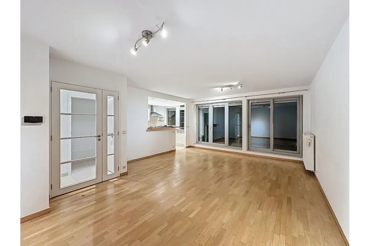 Appartement à  à Woluwe-Saint-Lambert 1200 1490.00€ 2 chambres 85.00m² - annonce 633446