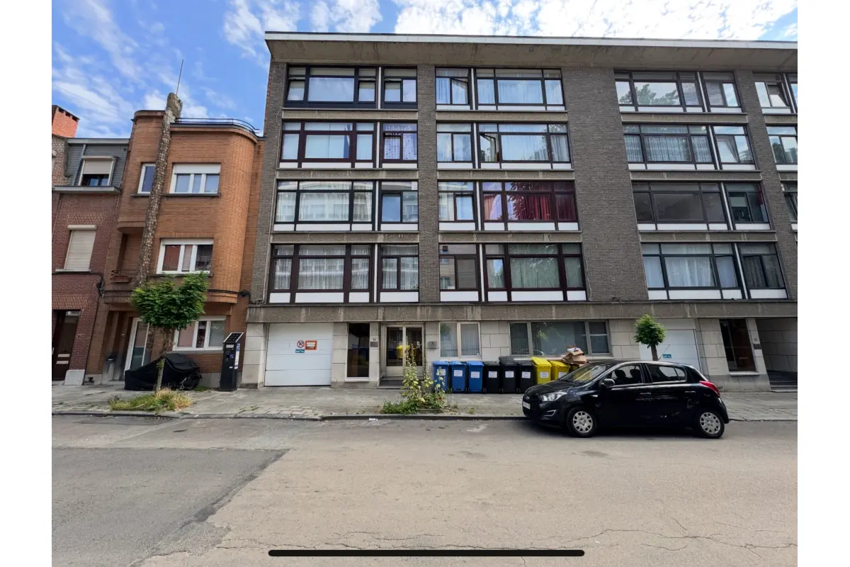 Parking à vendre à Anderlecht 1070 18500.00€  chambres m² - annonce 633243