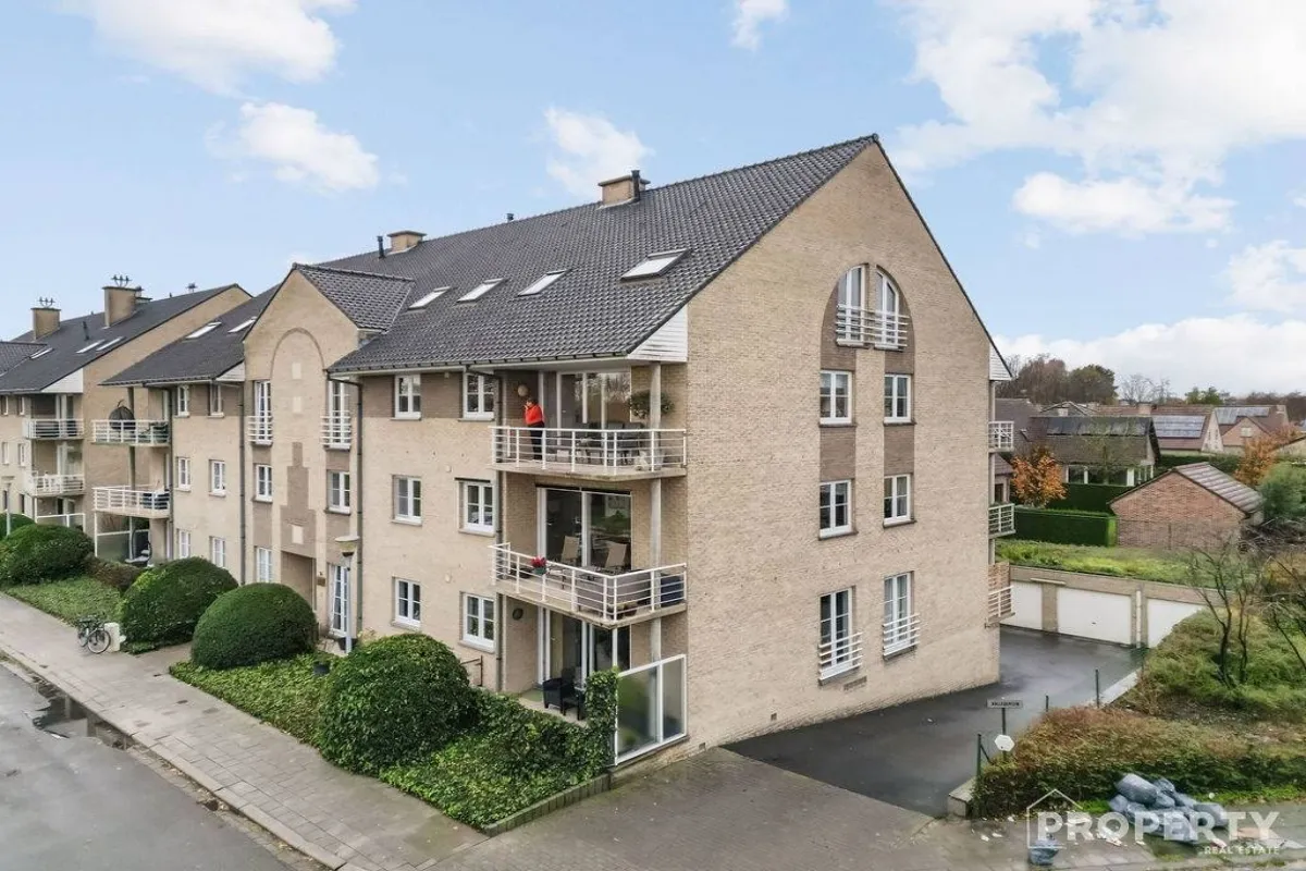 Appartement te  koop in Harelbeke 8530 189000.00€ 2 slaapkamers 70.00m² - Zoekertje 632822