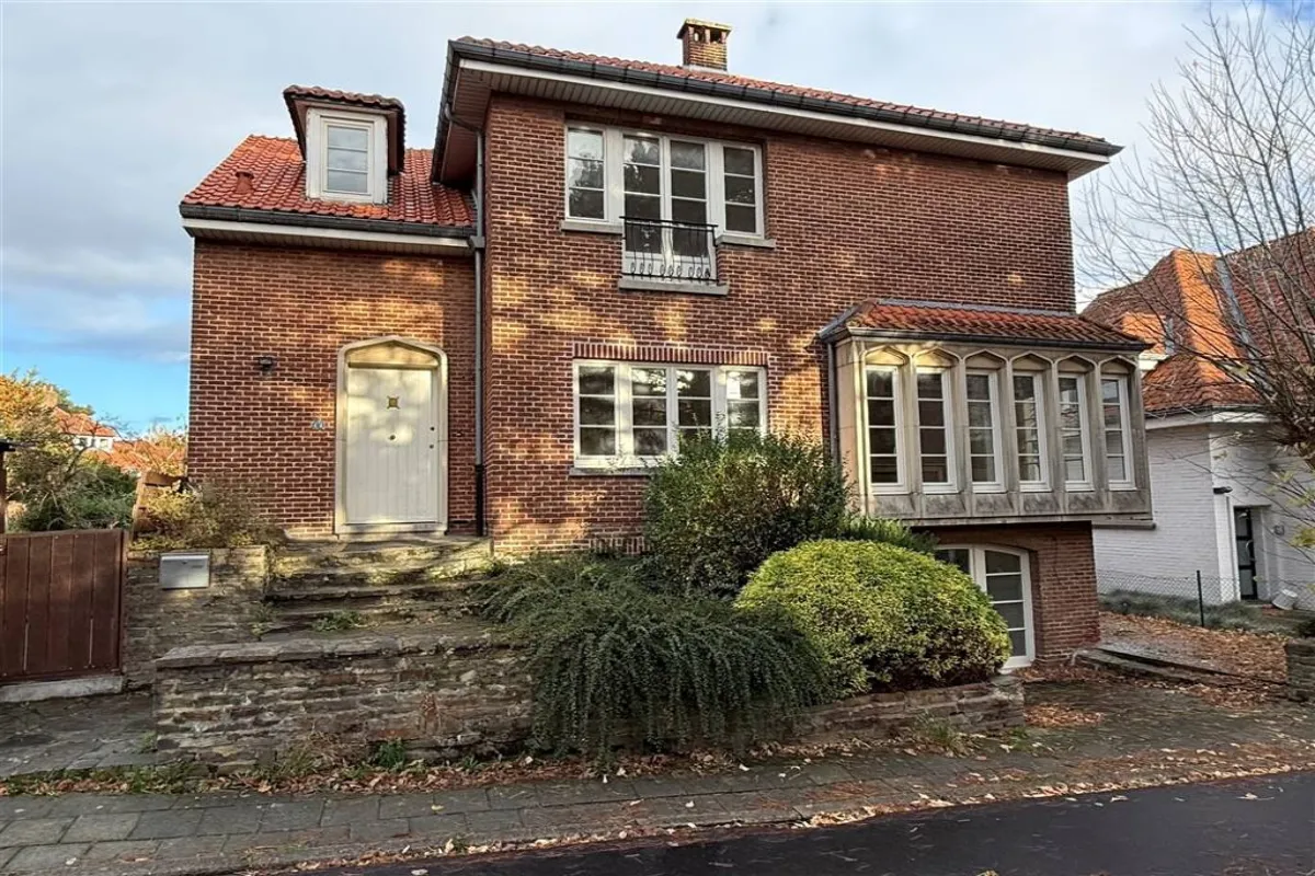 Huis te  huur in Oudergem 1160 1900.00€ 3 slaapkamers 150.00m² - Zoekertje 633661