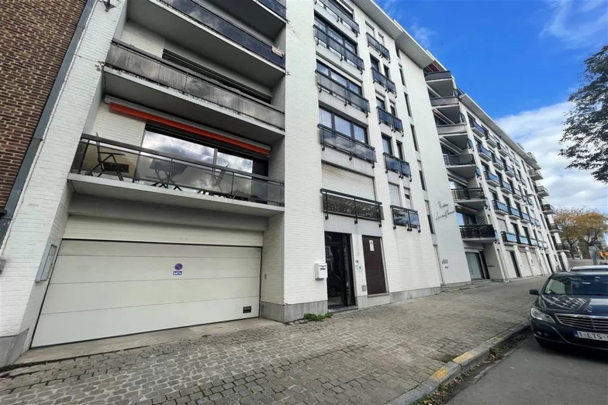 Parking à louer à Tournai 7500 90.00€  chambres m² - annonce 633702