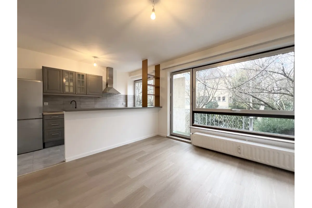 Appartement te  koop in Watermaal-Bosvoorde 1170 295000.00€ 2 slaapkamers 70.00m² - Zoekertje 633859