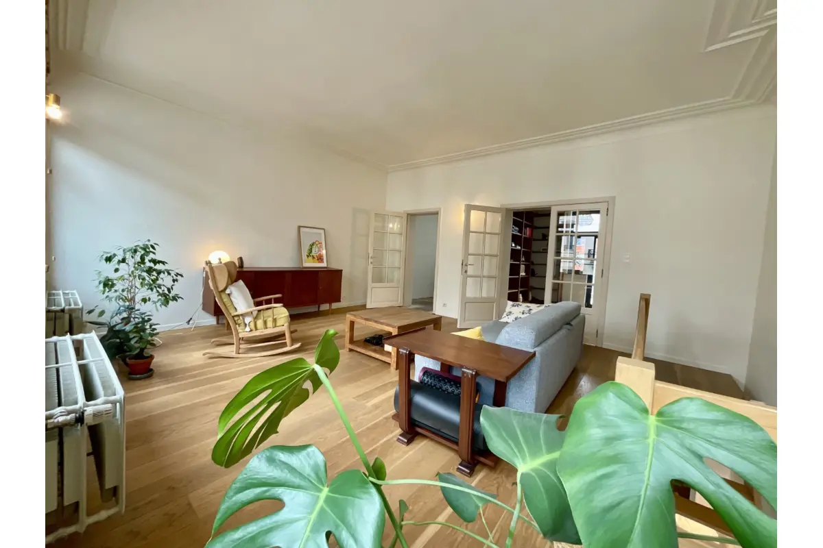 Huis te  koop in Sint-Jans-Molenbeek 1080 449000.00€ 3 slaapkamers 230.00m² - Zoekertje 633902