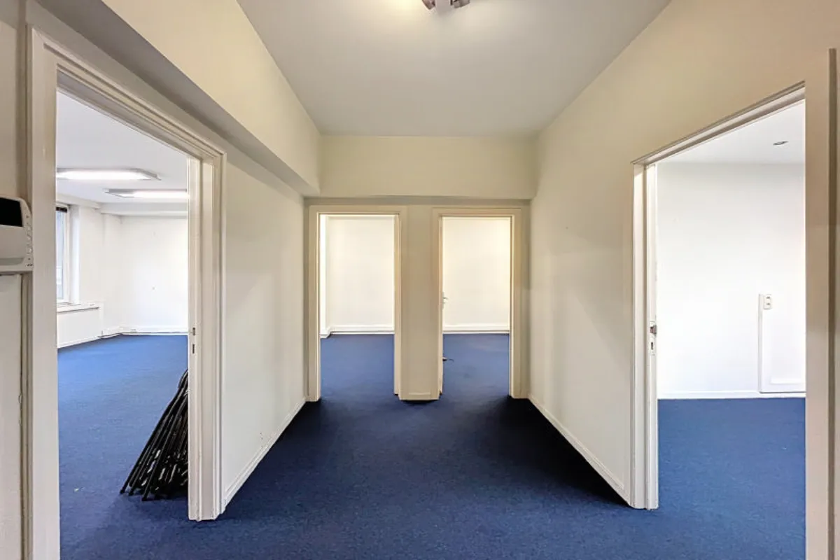 Commerce à louer à Bruxelles 1000 1400.00€  chambres 140.00m² - annonce 634736