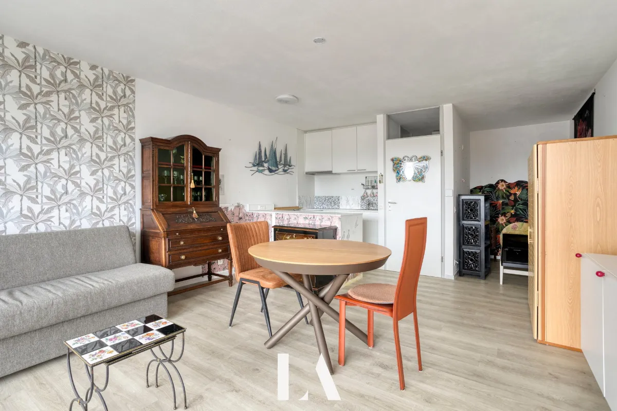 Studio te  huur in Nieuwpoort 8620 700.00€  slaapkamers 38.00m² - Zoekertje 634190