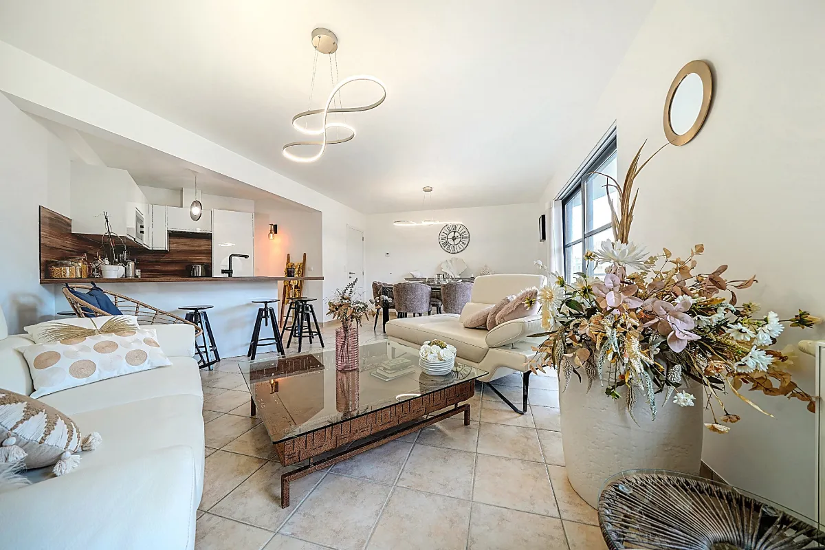 Appartement te  koop in Koekelberg 1081 331400.00€ 2 slaapkamers 84.00m² - Zoekertje 634275