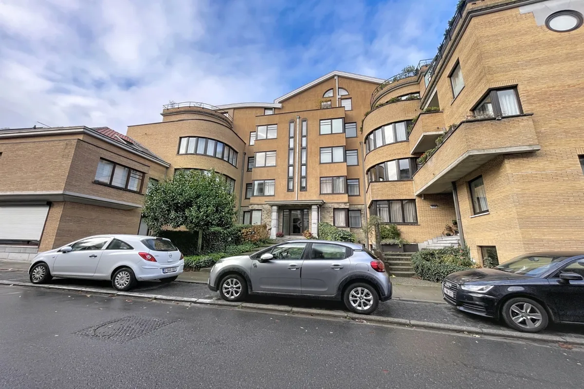 Rez-de-chaussée à louer à Woluwe-Saint-Pierre 1150 1500.00€ 2 chambres 120.00m² - annonce 634503