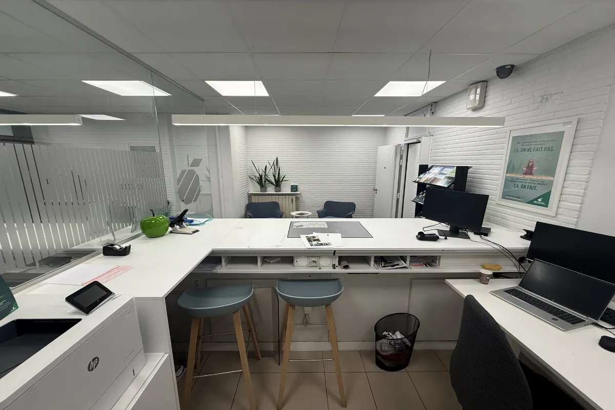 Handelszaak te  huur in Sint-Lambrechts-Woluwe 1200 1890.00€  slaapkamers 120.00m² - Zoekertje 634128