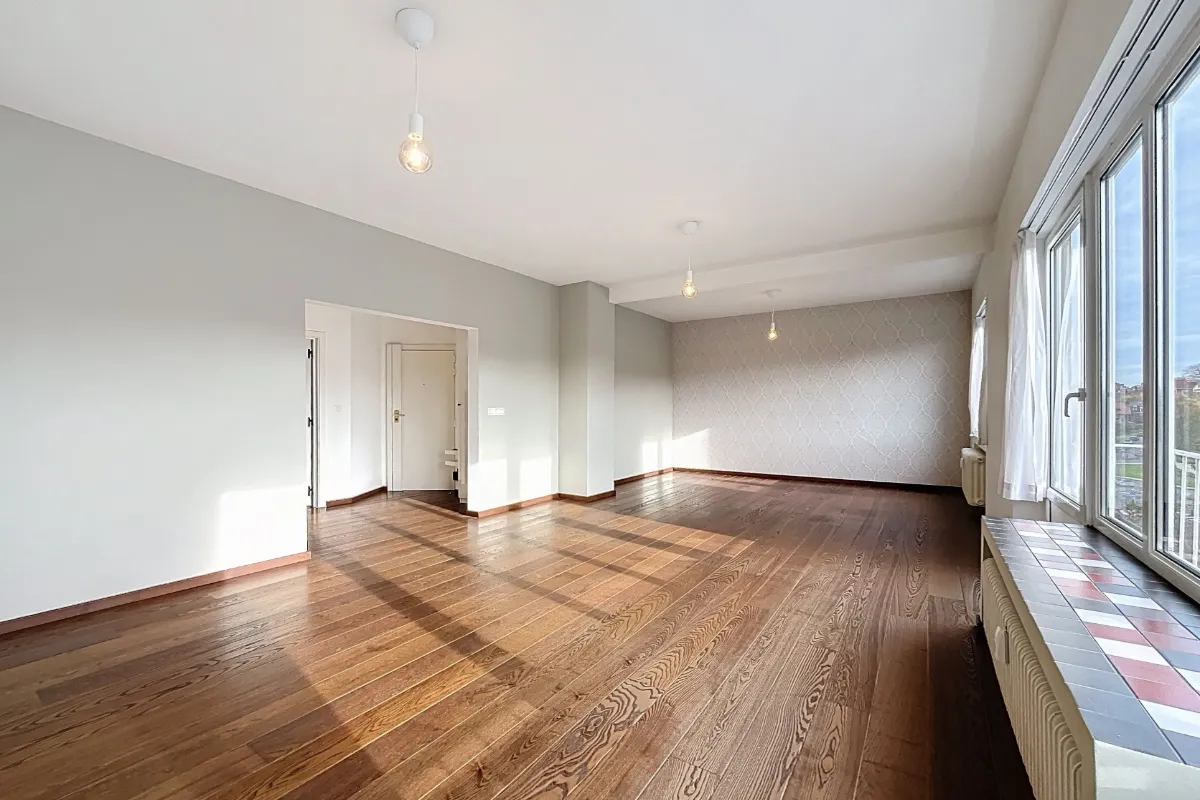 Appartement te  huur in Vorst 1190 1500.00€ 2 slaapkamers 85.00m² - Zoekertje 634457