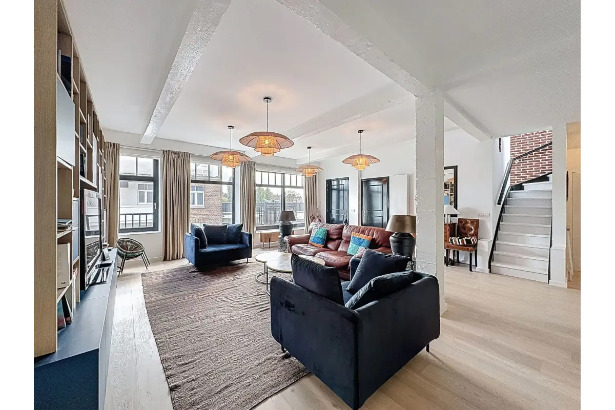 Loft te  koop in Ukkel 1180 660000.00€ 3 slaapkamers 185.00m² - Zoekertje 634491