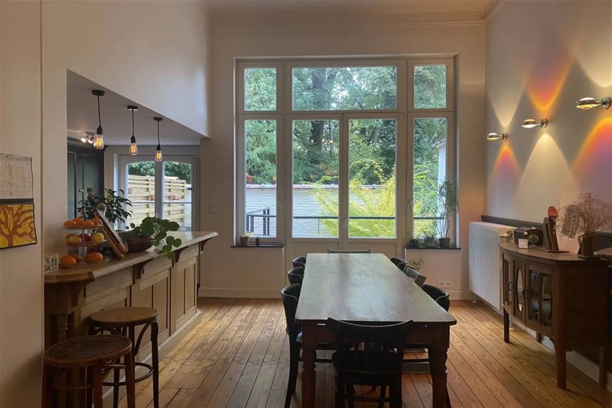 Appartement à louer à Saint-Gilles 1060 2380.00€ 2 chambres 150.00m² - annonce 634449