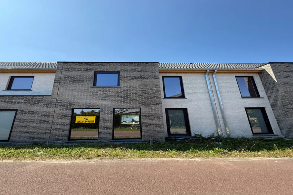 Maison à vendre à Assebroek 8310 379000.00€ 5 chambres m² - annonce 634002