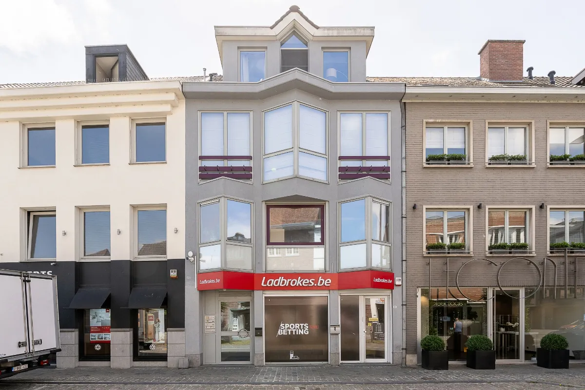 Appartementsgebouw te  koop in Oudenaarde 9700 889500.00€ 4 slaapkamers 464.00m² - Zoekertje 634182