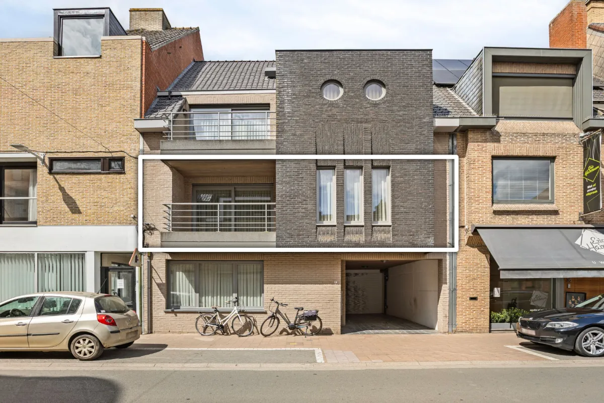 Appartementsgebouw te  koop in Poperinge 8970 279000.00€ 2 slaapkamers 98.00m² - Zoekertje 634096