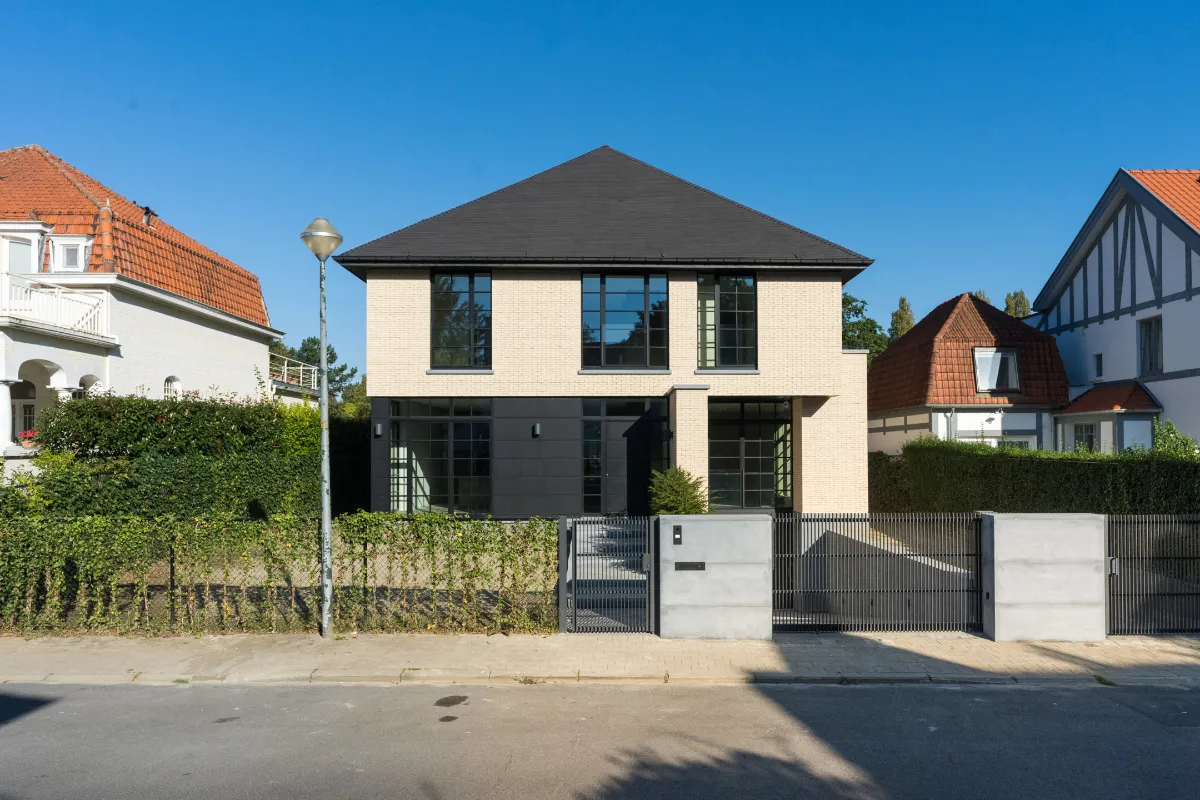 Huis te  huur in Sint-Pieters-Woluwe 1150 7500.00€ 5 slaapkamers 380.00m² - Zoekertje 634132