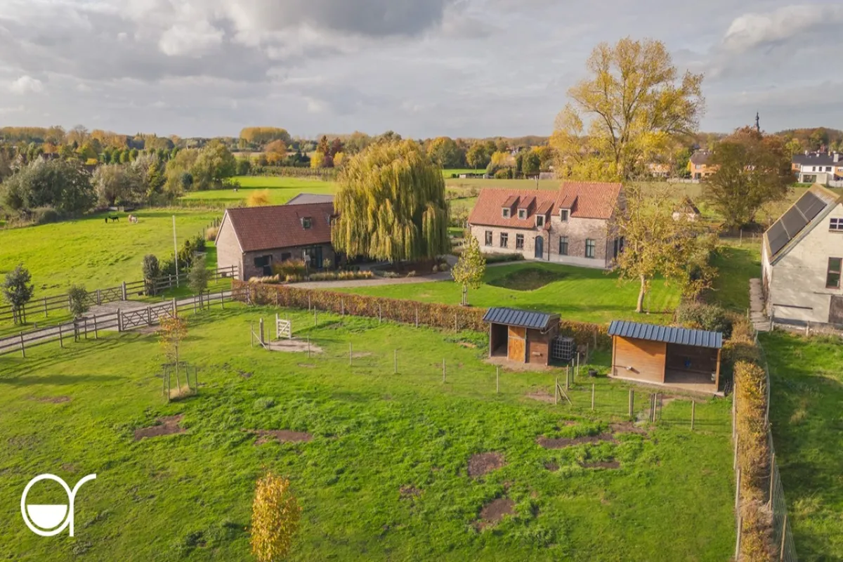 Maison à vendre à Hansbeke 9850 1750000.00€ 4 chambres 272.00m² - annonce 633978