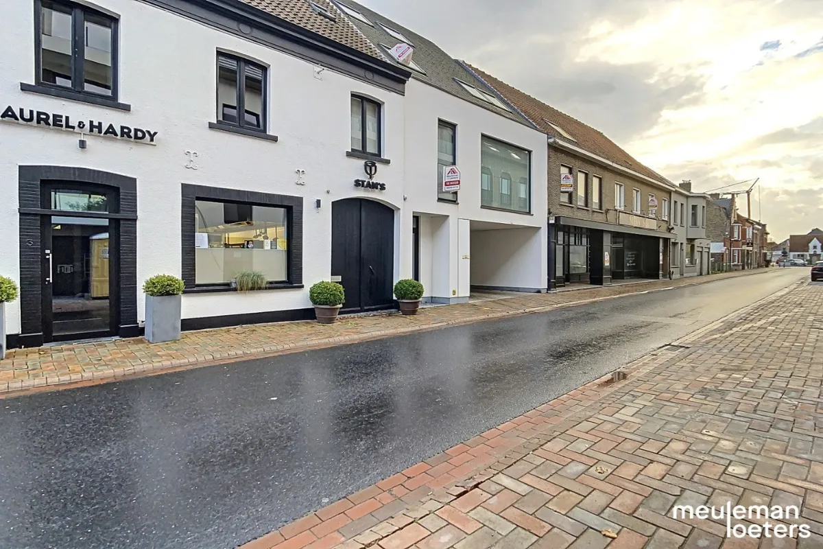 Parking / garage à louer à Oostkamp 8020 30.00€  chambres m² - annonce 633973