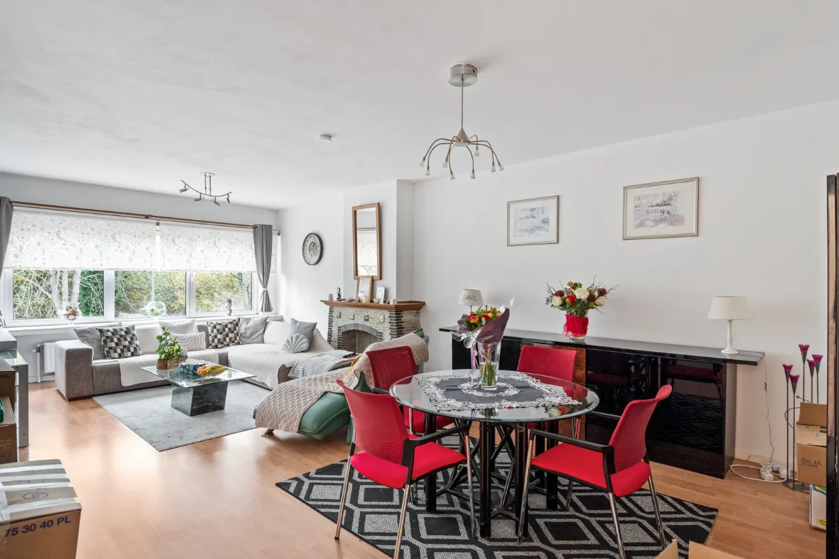 Appartement te  koop in Hoevenen 2940 199000.00€  slaapkamers m² - Zoekertje 634055