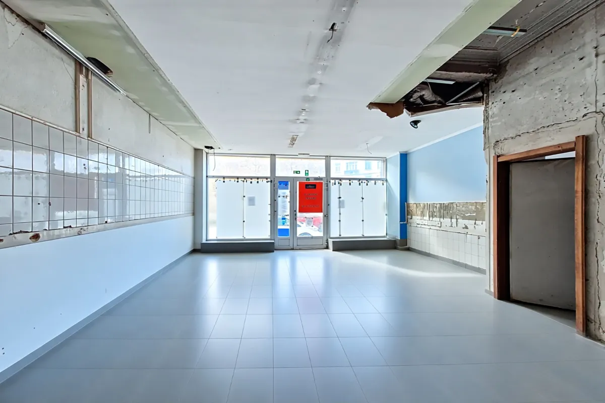 Handelszaak te  koop in Sint-Jans-Molenbeek 1080 127500.00€  slaapkamers 50.00m² - Zoekertje 635571