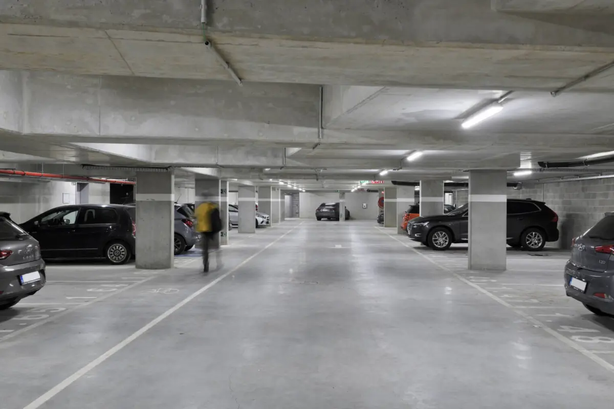 Parking te  koop in Brussel 1000 25000.00€  slaapkamers m² - Zoekertje 635642