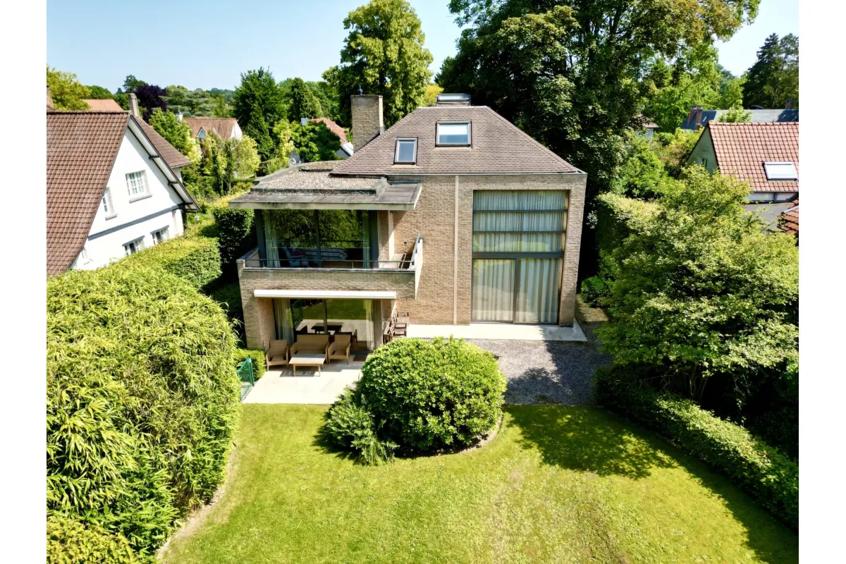 Villa te  koop in Sint-Pieters-Woluwe 1150 2250000.00€ 5 slaapkamers 375.00m² - Zoekertje 635147