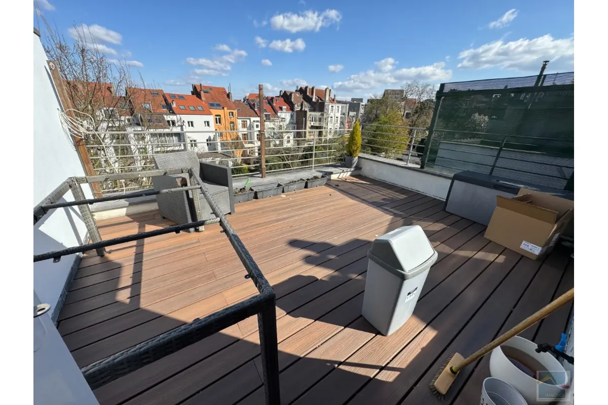 Duplex à louer à Etterbeek 1040 1500.00€ 2 chambres 81.00m² - annonce 635083