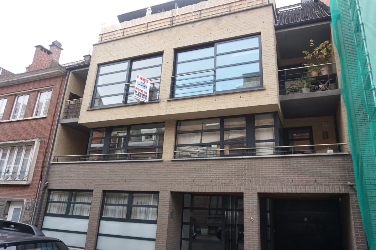 Appartement te  koop in Ukkel 1180 299000.00€ 2 slaapkamers 65.00m² - Zoekertje 634966