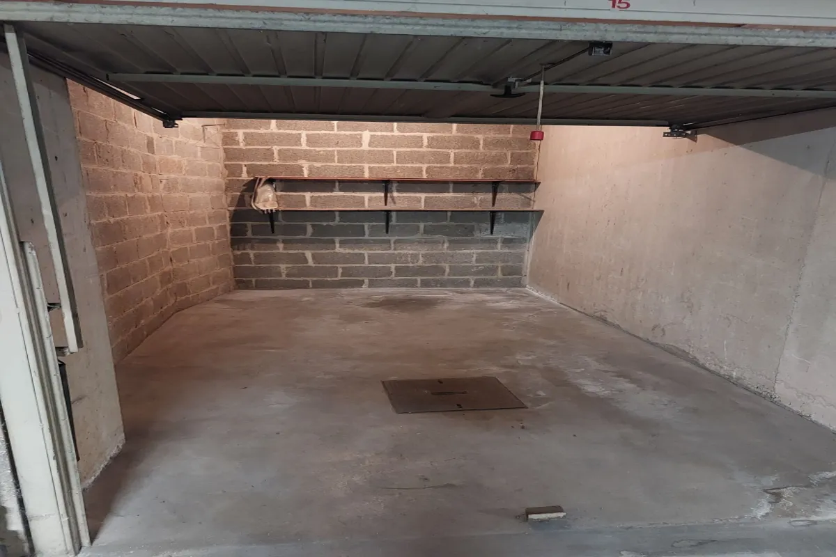 Box te  koop in Watermaal-Bosvoorde 1170 21000.00€  slaapkamers m² - Zoekertje 635807