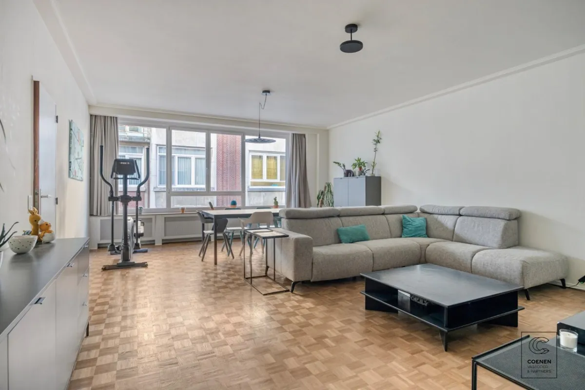 Appartement te  koop in Antwerpen 2060 269000.00€ 2 slaapkamers 120.00m² - Zoekertje 634921