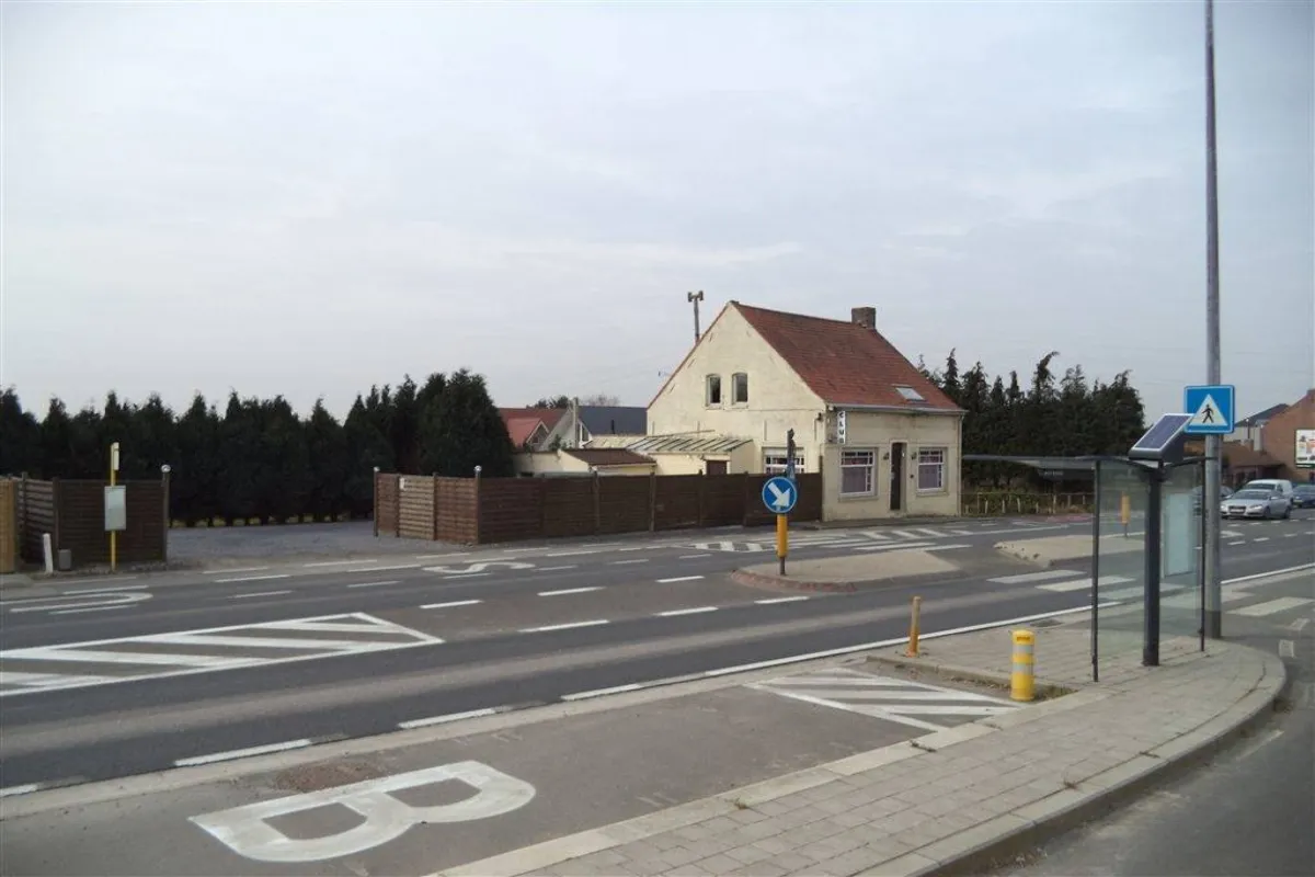 Handelszaak te  huur in Bellegem 8510 1250.00€  slaapkamers m² - Zoekertje 635528