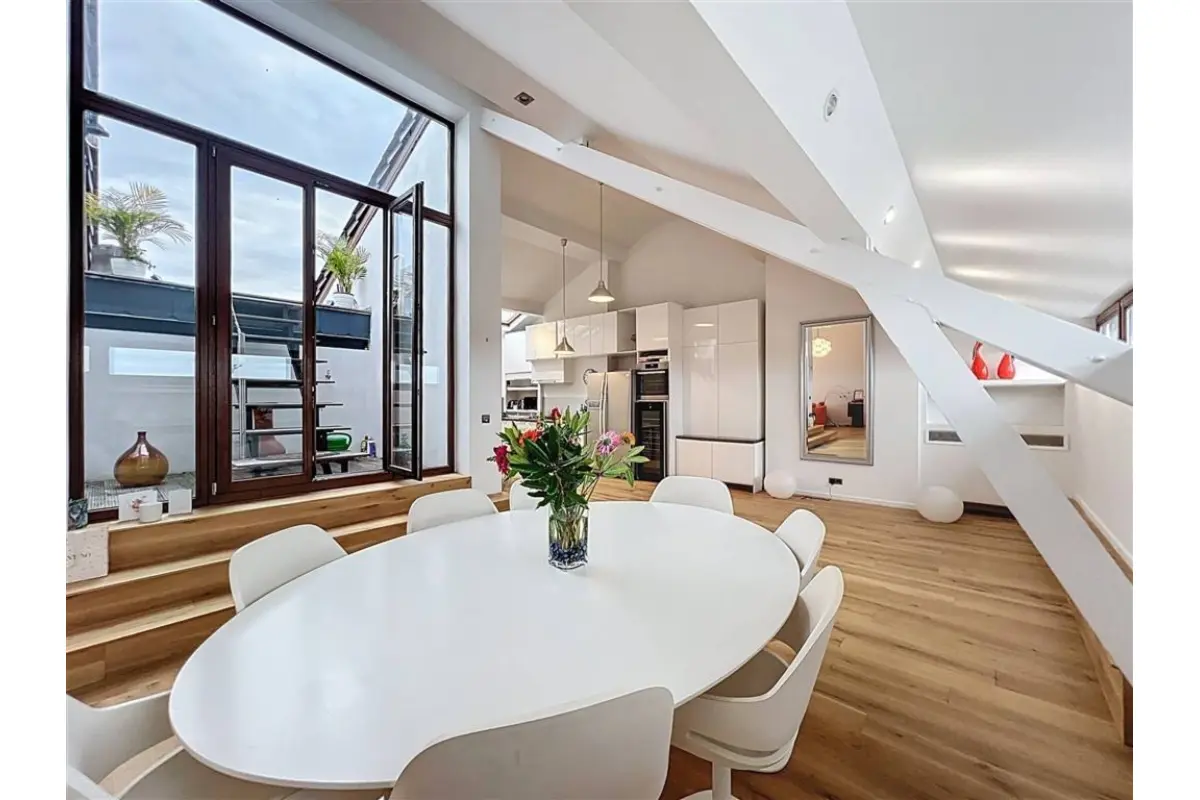 Penthouse te  koop in Laken 1020 980000.00€ 4 slaapkamers 230.00m² - Zoekertje 635178