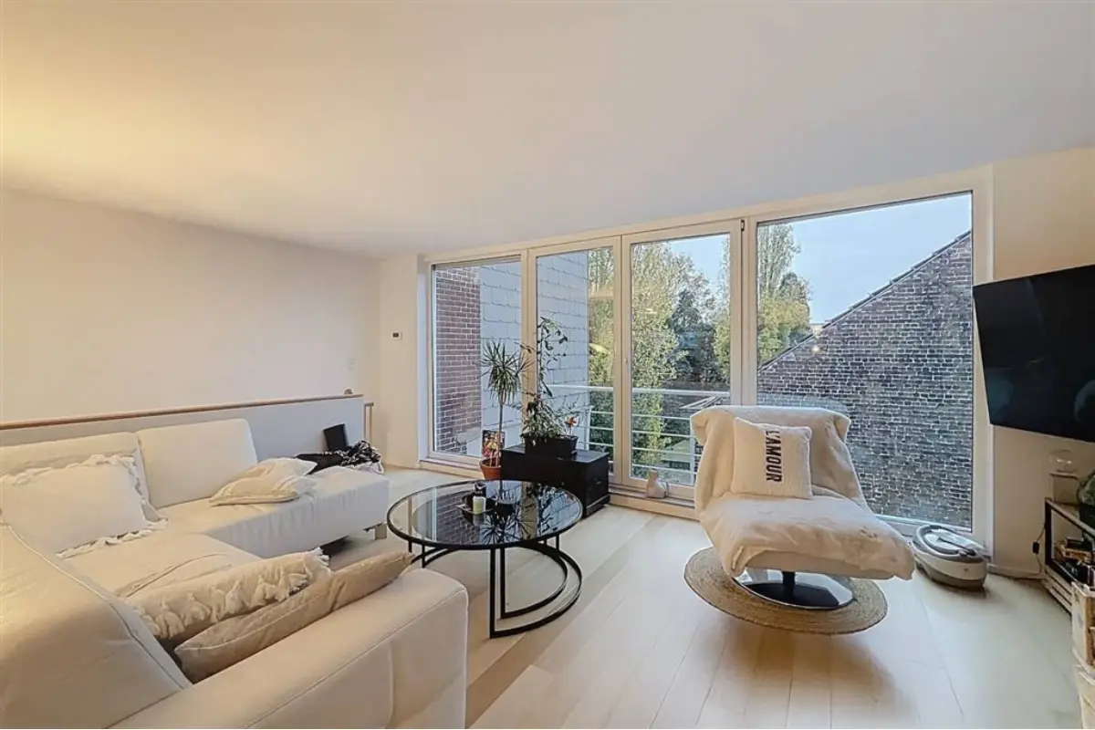 Triplex te  huur in Schaarbeek 1030 1750.00€ 2 slaapkamers 120.00m² - Zoekertje 635320