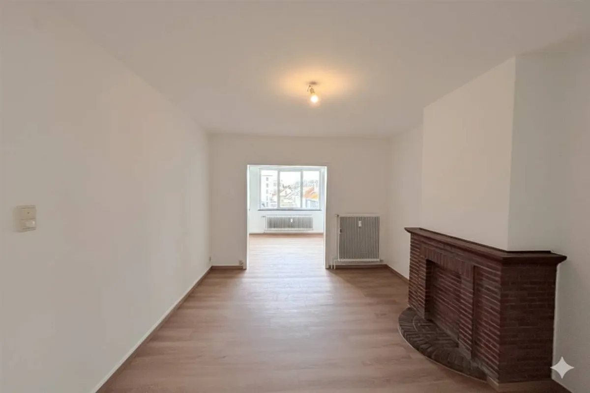 Appartement à louer à Ixelles 1050 950.00€ 1 chambres 61.00m² - annonce 635770