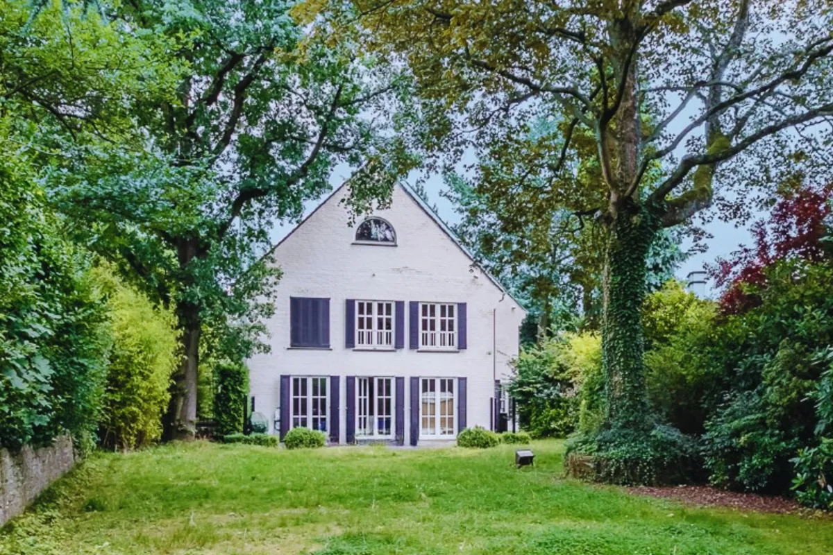 Huis te  koop in Ukkel 1180 3450000.00€ 7 slaapkamers 585.00m² - Zoekertje 635773