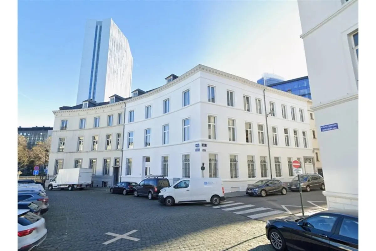 Parking te  koop in Brussel 1000 28500.00€  slaapkamers m² - Zoekertje 636457