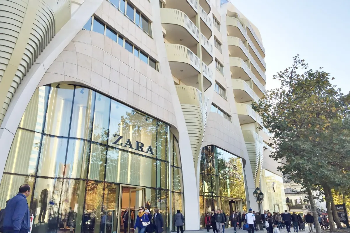 Appartement te  huur in Elsene 1050 2100.00€ 2 slaapkamers 120.00m² - Zoekertje 636243