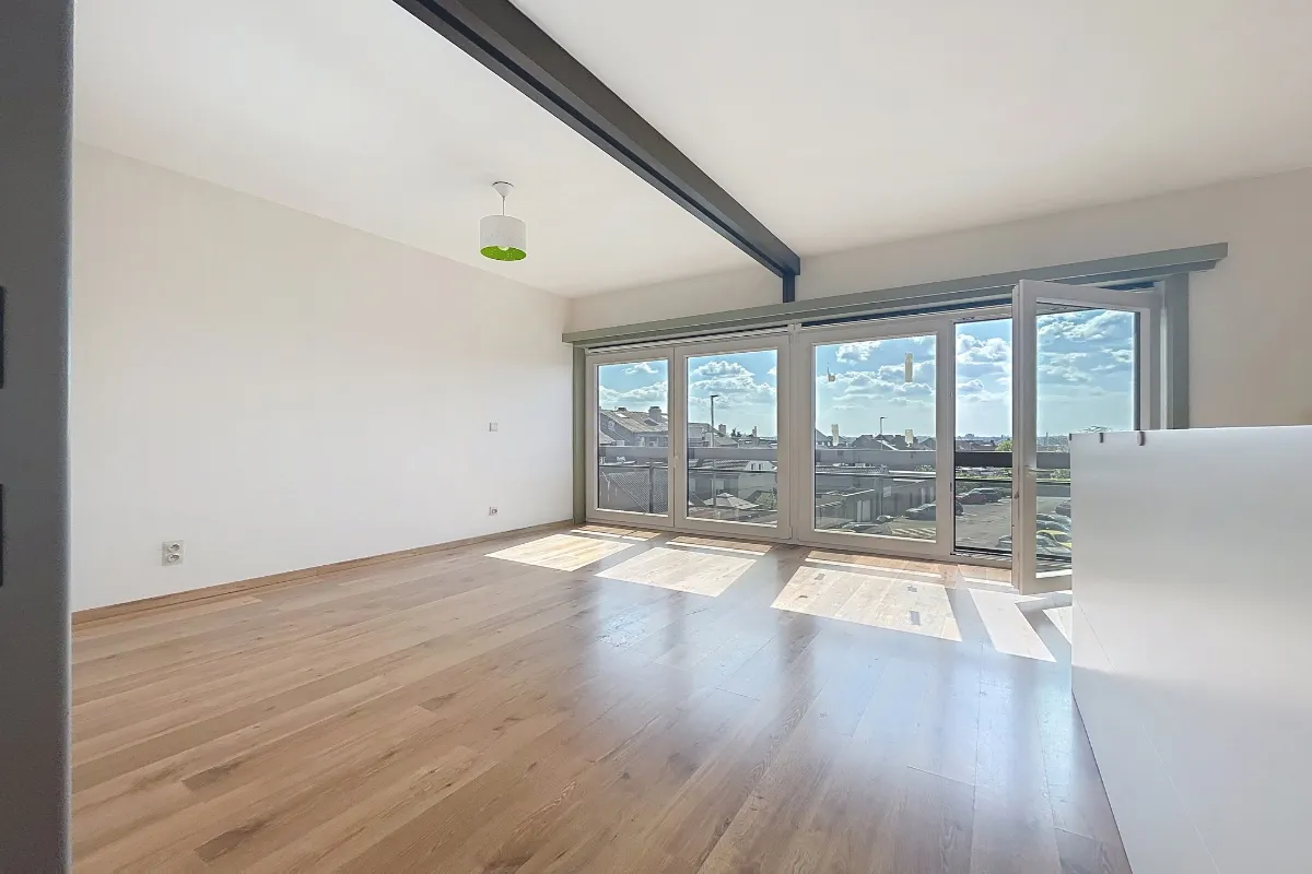 Studio te  huur in Moeskroen 7700 500.00€  slaapkamers 34.00m² - Zoekertje 636231