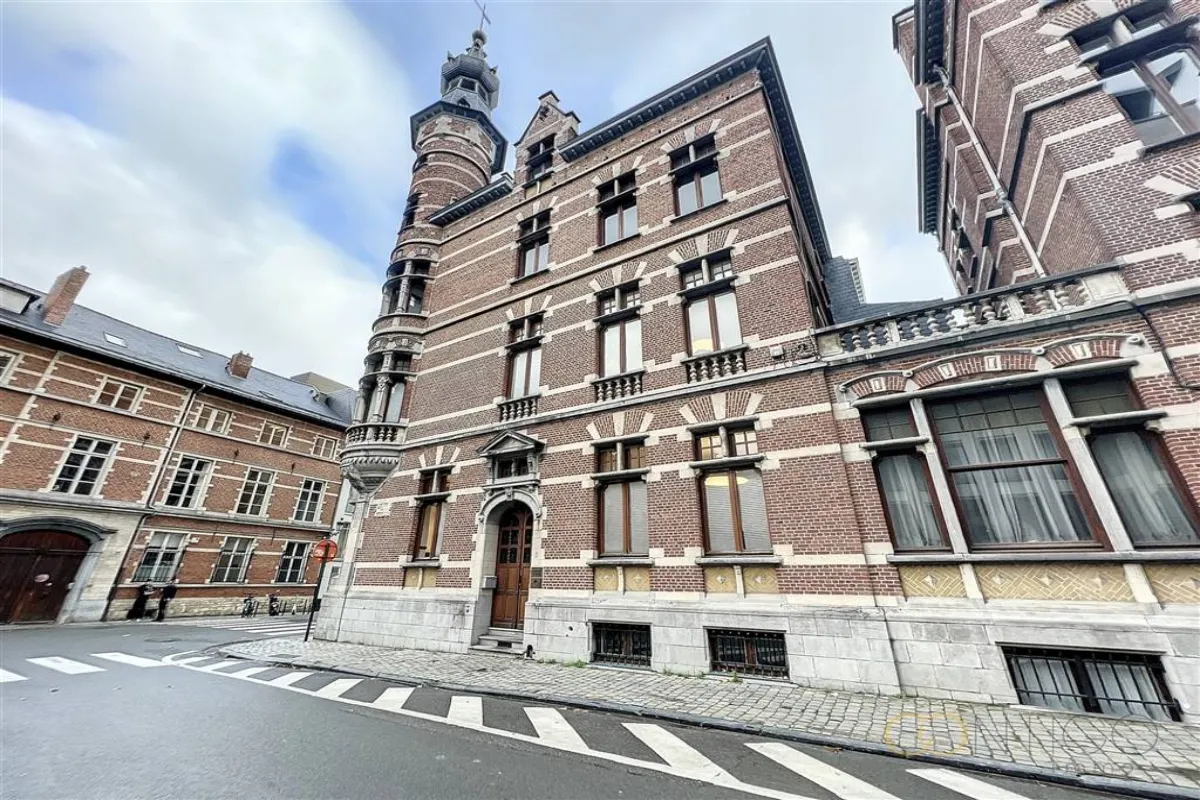 Commerce à louer à Bruxelles 1000 990.00€  chambres 41.00m² - annonce 636451