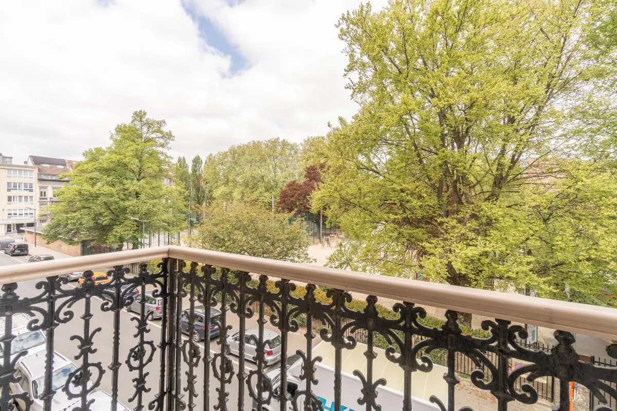 Appartement te  huur in Elsene 1050 1000.00€ 1 slaapkamers 60.00m² - Zoekertje 636373