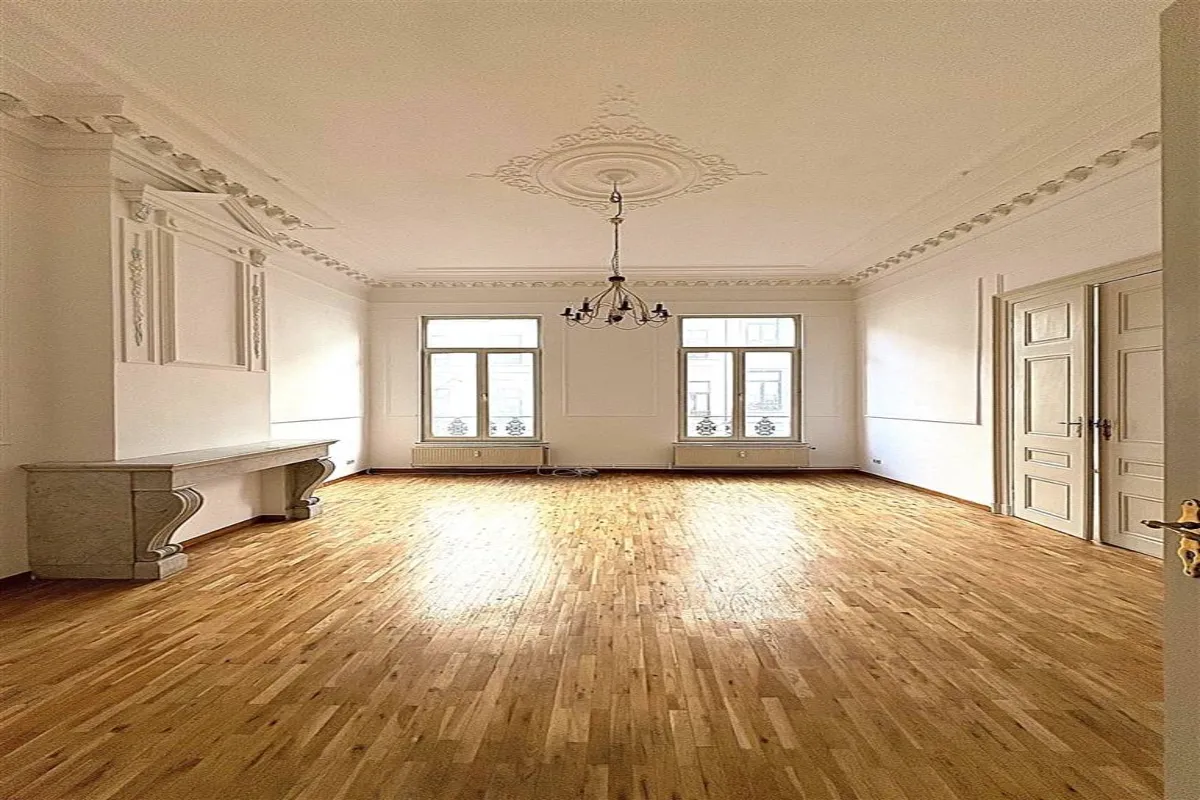 Appartement à  à Saint-Josse-ten-Noode 1210 349000.00€ 2 chambres 120.00m² - annonce 636365