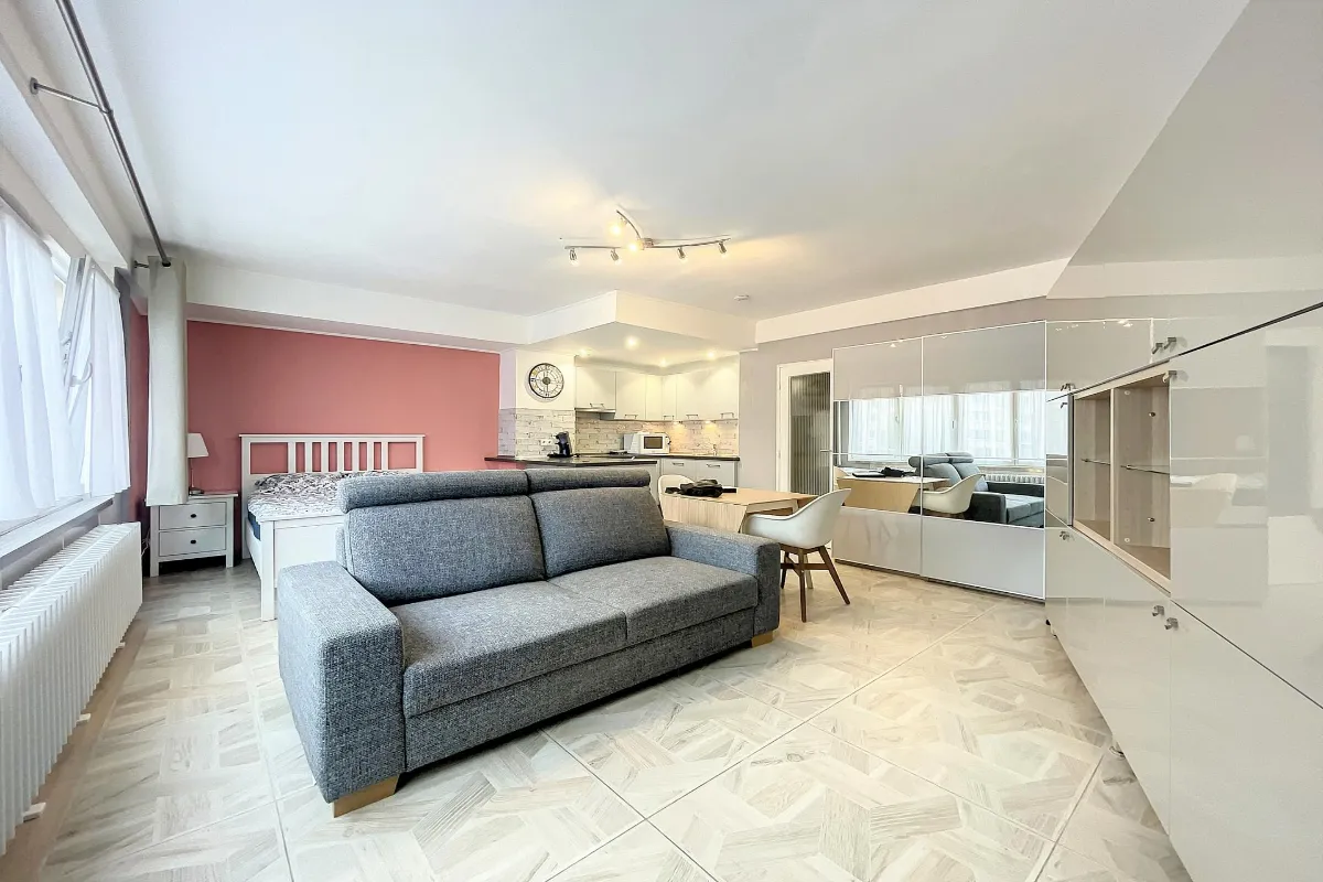 Studio te  in Etterbeek 1040 225000.00€ 5 slaapkamers 43.00m² - Zoekertje 636322