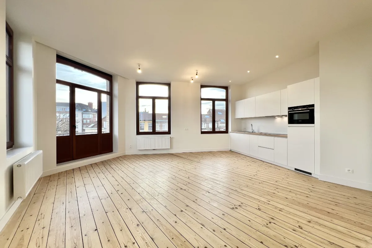 Appartement te  huur in Vorst 1190 1350.00€ 2 slaapkamers 95.00m² - Zoekertje 636140