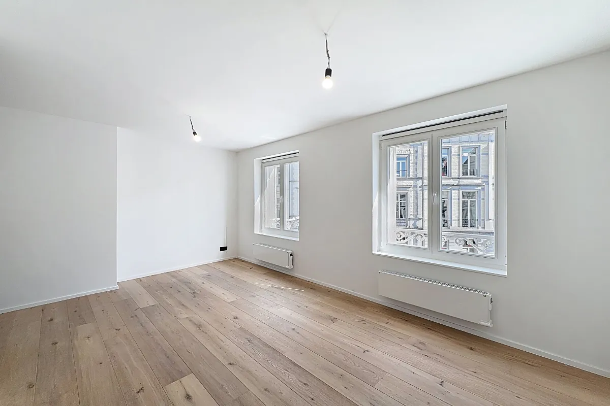 Studio te  koop in Brussel 1000 225000.00€ 0 slaapkamers 27.00m² - Zoekertje 636391