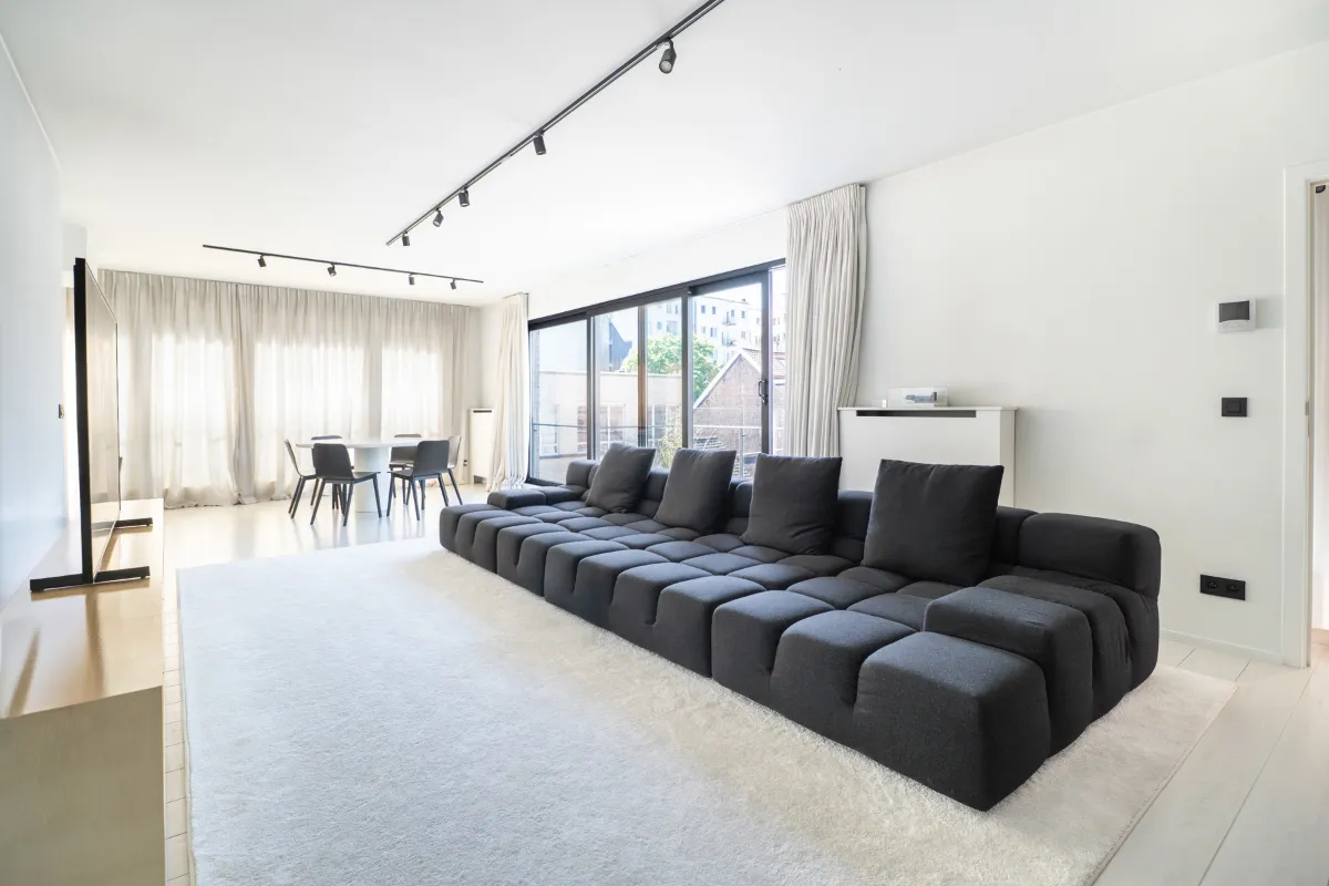 Appartement te  koop in Elsene 1050 675000.00€ 2 slaapkamers 126.00m² - Zoekertje 637524